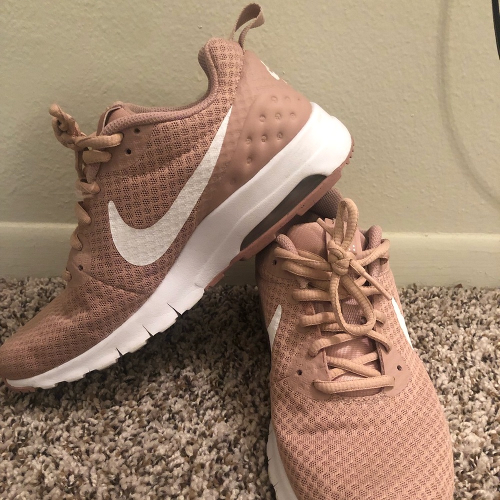 Pink running shoe